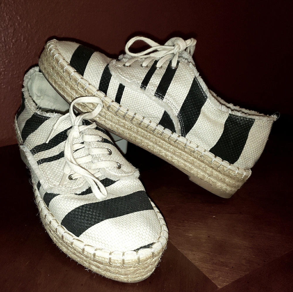 DV by Dolce Vita Espadrilles Sneakers